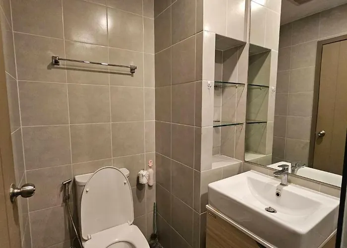 Apartment Ideo O2 Bts Bangna Bangkok